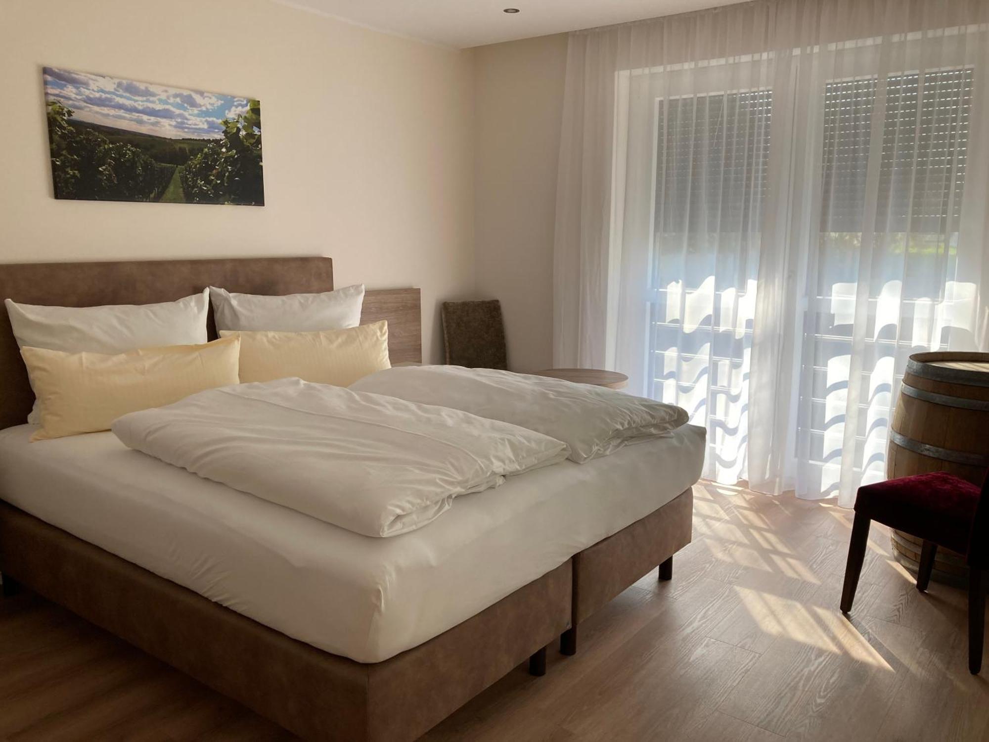 Gaestehaus Zum Weintraum Eimsheim Экстерьер фото